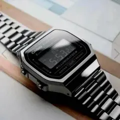 カシオ　デジタル腕時計　新品　ブラック反転液晶　ビンテージデザイン　海外モデル