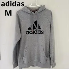 アディダスadidas ESSENTIALS スウェットパーカー　M グレー