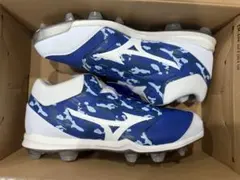 Item thumbnail for item a448ddbf-a530-4b4d-b55c-759e8e3a0be9