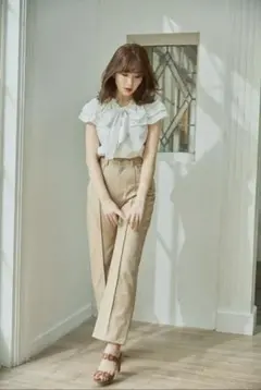 新品未使用品Valencia High Rise Jeans 25のサムネイル