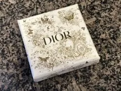 【未使用に近い】Dior ギフトボックス 空箱