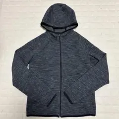 UNIQLOフルジップパーカー(レディースM)