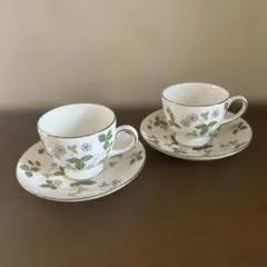 コレクター必見✨　旧刻印黒壺 WEDGWOOD Wild Strawberry