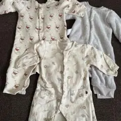 ユニクロ、トイザらス、バースデイ　カバーオール　モコモコ、キルト、フタフタ　80