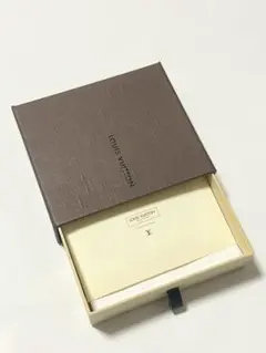 ルイヴィトン　空箱