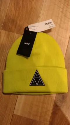 HUF ESSENTIALS FT CUFF BEANIE ビビッドライム