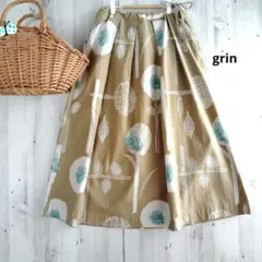 美品 grin グリン ボールフラワー タック ロングスカート 日本製のサムネイル