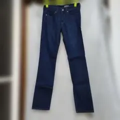 UNIQLO ヒートテックダークブルー ストレートデニム長め