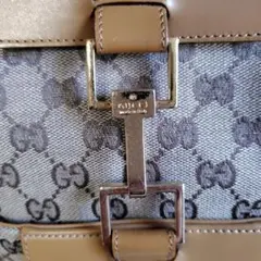 GUCCIオールドショルダーバッグ❣️最終お値段ですのサムネイル
