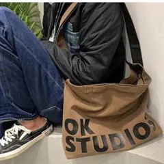 帆布ショルダーバッグ