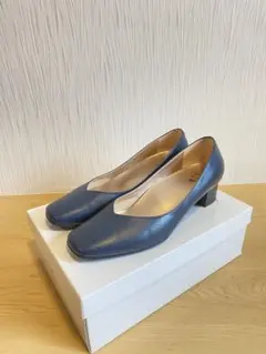 ほぼ新品　Wacoal パンプス ネイビー 24cm Eのサムネイル