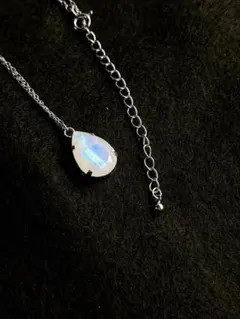 大粒！　レインボームーンストーン　ネックレス　ハンドメイド　天然石
