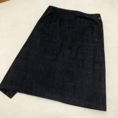 Item thumbnail for item 94a7d71d-e26d-4fe7-8c81-7d593c9abb20