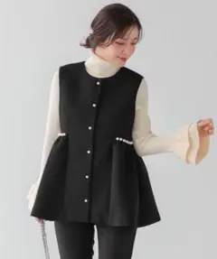 パールボタン付き黒フレアベスト セレモニー 卒業 卒園 式典 イベント 入園入学