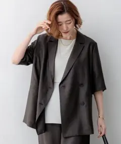 23区 タグ付き リネンライクグロッシー ハーフスリーブ ダブル ジャケットのサムネイル