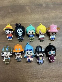 ワンピース レゴ　キーホルダー 10体セット　非売品のサムネイル