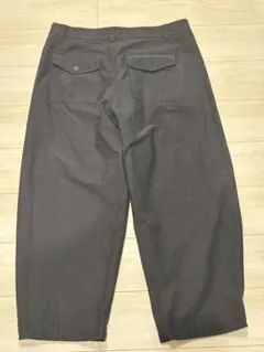 ユニクロ　ジャージーバレルレッグパンツ　ブラック　3XL