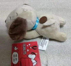 スヌーピー　SNOOPY 　寝そべりマスコット　タグ付き新品未使用
