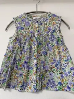 BeBe 花柄ノースリーブトップス 130