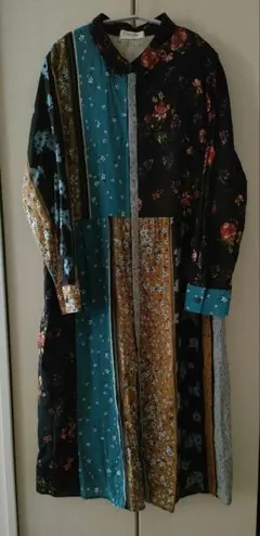 未使用 スーパーハッカ フィーユ 15号 花柄 ロングワンピース