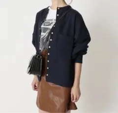 U by SPICK&SPAN ドットボタンカーディガンのサムネイル