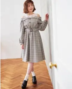 ⭐︎Grace様専用⭐︎ INGNI レイヤーオフショルワンピース