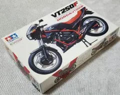 2台セット　タミヤ 1/12 ホンダVT250F、CX500 2台セット タミヤ 1/12 ホンダVT250F、CX500 - メルカリ