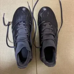 アディダスのトレシューです