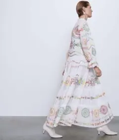 新品☆ZARA ザラ ロングワンピース 刺繍デザイン S size