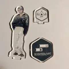 SEVENTEEN CAFE 2022 ジュン アクスタ