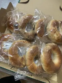 ⑱【10日焼き11日発送】ベーグル8個入り(ネコポス) - メルカリ
