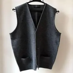 Item thumbnail for item c43691d2-6543-4468-b747-64a5b3b10444