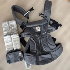 エルゴベビー　 オムニブリーズ　グラファイトグレー　抱っこ紐カバー付き