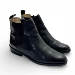 Item thumbnail for item 7d430813-d0df-4d46-997c-2c1766f88103