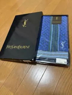 イヴ・サンローラン　スポーツタオル1枚