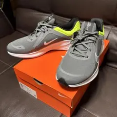 値下げNike DD2044-010 スニーカー グレー/ライム