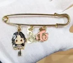 【TWICE】 モモ　ビックピン　&TWICE