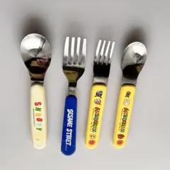 アンパンマン スヌーピー セサミストリート スプーン・フォーク