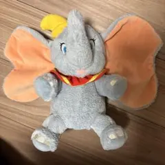 ディズニーリゾート　ダンボ　パペット　ぬいぐるみ　ゾウ