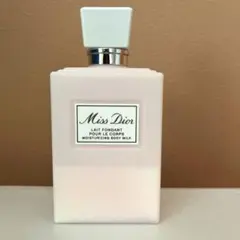 Dior Miss Dior ボディミルク 200mlボトル ミスディオールのサムネイル
