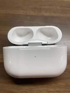 AirPods Pro 充電ケース