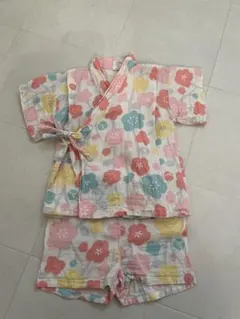 アカチャンホンポ　花柄　ガーゼ生地　甚平 80