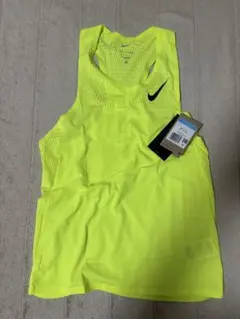 新品 M ナイキ エアロスイフト ランニングシングレット FN4232-702