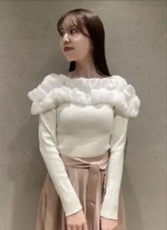 snidel デザインフリルニットトップス