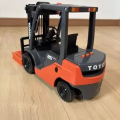 TOYOTA フォークリフト GENEO 8FG/8FD25 1/20 - メルカリ