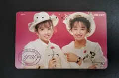 Wink(鈴木早智子、相田翔子)のサイン色紙と、使用済みテレホンカード