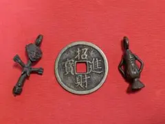 アフリカン　真鍮　ネックレストップ　中国コイン　ペンダントトップ　アンティーク