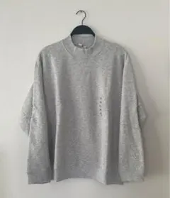 ユニクロ☆新品タグ付き　スウェットプルオーバー