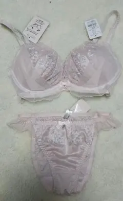 Item thumbnail for item f83831a6-55f3-4351-91d8-61eeb0e33318