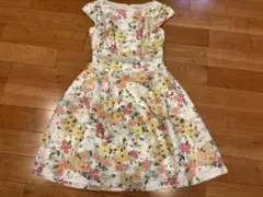 TOCCA フラワープリント 半袖ワンピース0サイズです◡̈